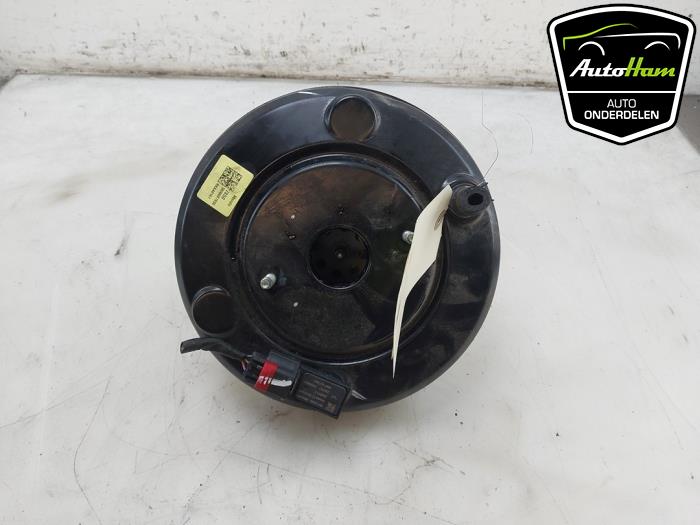 Begagnade Bromsservo Hyundai i10 1.0 12V Pris € 95,00 Marginaltabell erbjuds av AutoHam