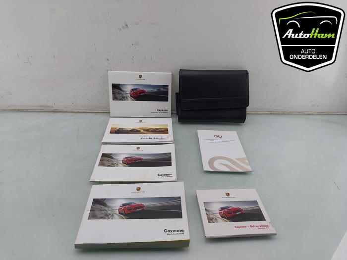 Używane Instrukcja Porsche Cayenne II (92A) 4.8 V8 32V GTS Cena € 75,00 Procedura marży oferowane przez AutoHam