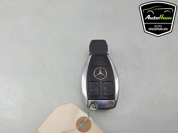 Używane Klucz Mercedes GLE AMG Coupe (C292) 3.0 450 AMG V6 24V Turbo 4-Matic Cena € 40,00 Procedura marży oferowane przez AutoHam