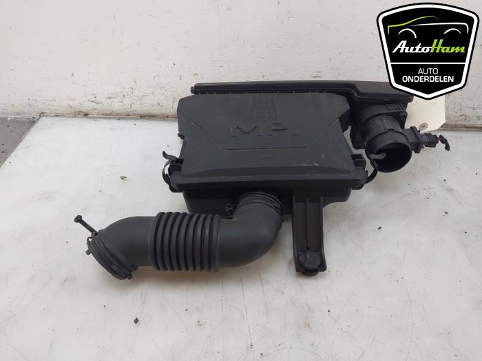 Begagnade Luftfilterhus Kia Picanto (JA) 1.0 DPI 12V Pris € 50,00 Marginaltabell erbjuds av AutoHam