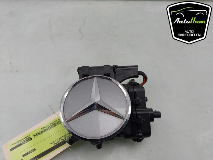 Begagnade Backkamera Mercedes GLE AMG Coupe (C292) 3.0 450 AMG V6 24V Turbo 4-Matic Pris € 250,00 Marginaltabell erbjuds av AutoHam
