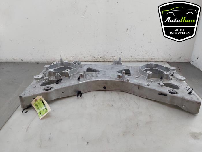 Begagnade Underram Volvo EX40 (XZ) Single Motor 70 kWh Pris € 225,00 Marginaltabell erbjuds av AutoHam