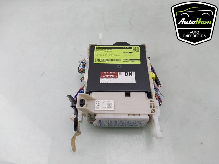 Used Body control computer Toyota Yaris III (P13) 1.5 16V Hybrid Price € 50,00 Margin scheme offered by AutoHam