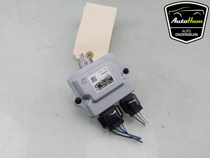 Used Electric fuel module Toyota Yaris IV (P21/PA1/PH1) 1.5 12V Hybrid 115 Price € 25,00 Margin scheme offered by AutoHam