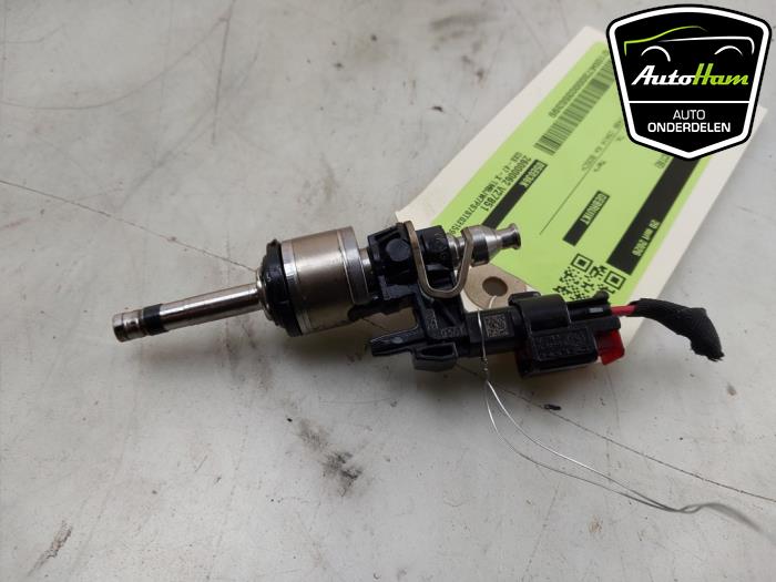 Usagé Injecteur (injection essence) Skoda Kodiaq (PSAC) 1.5 TSI PHEV 16V Prix € 65,00 Règlement à la marge proposé par AutoHam