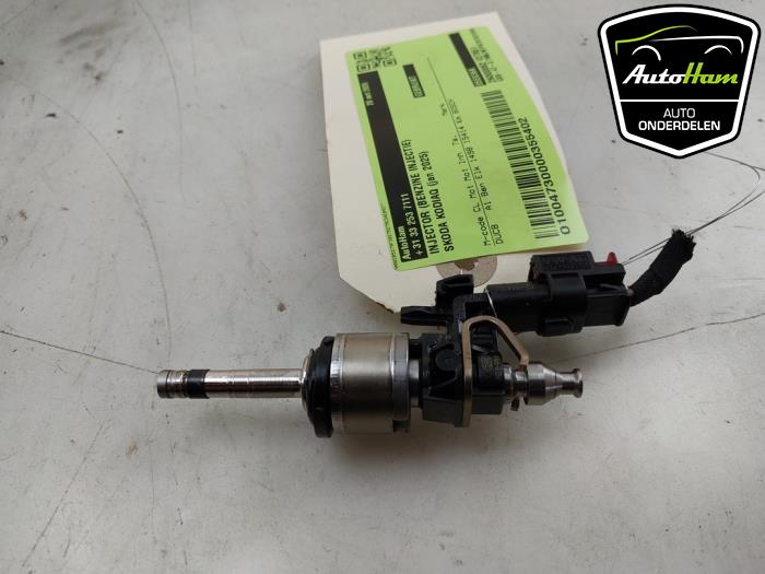 Usagé Injecteur (injection essence) Skoda Kodiaq (PSAC) 1.5 TSI PHEV 16V Prix € 65,00 Règlement à la marge proposé par AutoHam