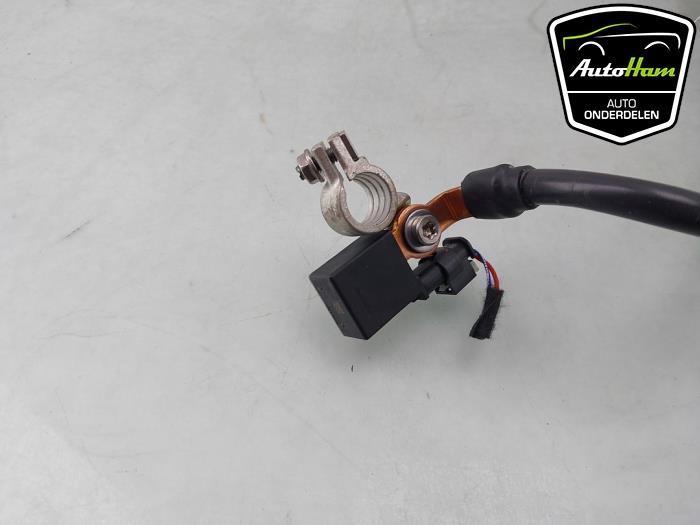 Batterisensor från en Mercedes-Benz C Estate (S205) C-350 e 2.0 16V 2016