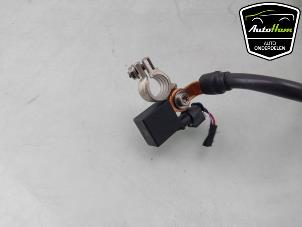 Batterisensor från en Mercedes-Benz C Estate (S205) C-350 e 2.0 16V 2016