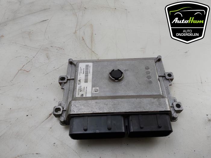 Engine management computer from a Opel Corsa F (UB/UH/UP) 1.2 12V 75 2021