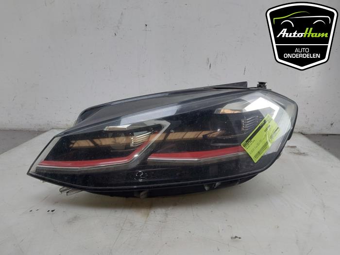 Używane Reflektor lewy Volkswagen Golf VII (AUA) 2.0 GTI 16V Performance Package Cena € 895,00 Procedura marży oferowane przez AutoHam
