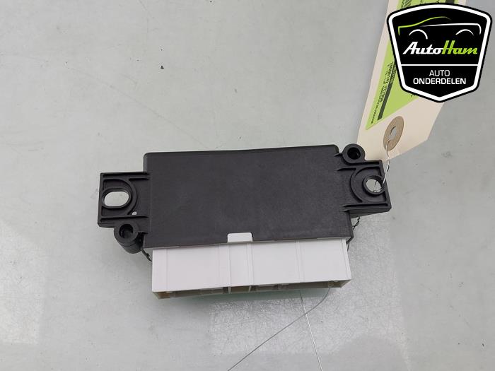 Begagnade PDC-modul Toyota ProAce City 1.5 D-4D 130 Pris € 114,95 Inklusive moms erbjuds av AutoHam