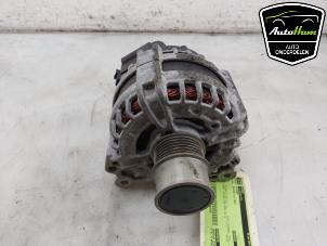 Dynamo from a Volkswagen Golf VIII (CD1) 1.5 TSI 16V 2021