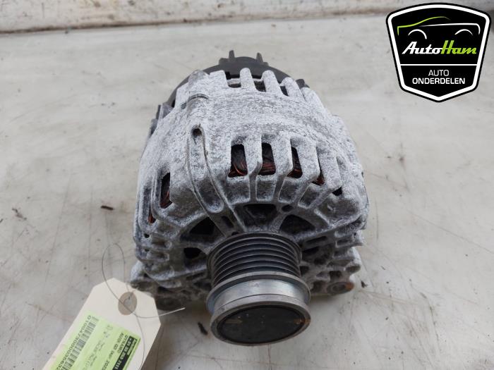 Begagnade Dynamo Audi Q3 Sportback (F3N) 1.5 35 TFSI 16V Pris € 40,00 Marginaltabell erbjuds av AutoHam