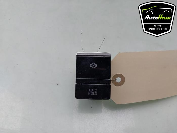 Gebrauchte Handbremse Schalter Volkswagen Golf VIII (CD1) 2.0 TSI R 16V 4Motion Preis € 20,00 Margenregelung angeboten von AutoHam