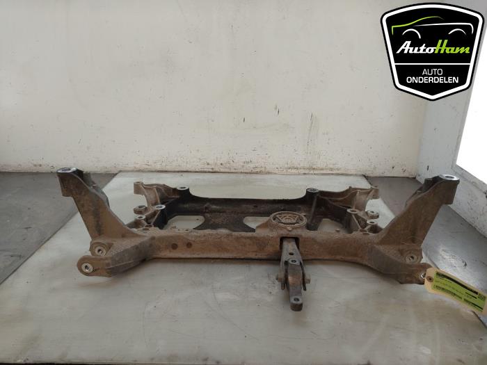 Used Subframe Volkswagen Passat Variant (3G5) 2.0 TDI 16V 150 Price € 95,00 Margin scheme offered by AutoHam