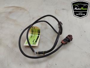 Lambda probe from a Volkswagen Passat Variant (3G5) 2.0 TDI 16V 150 2015