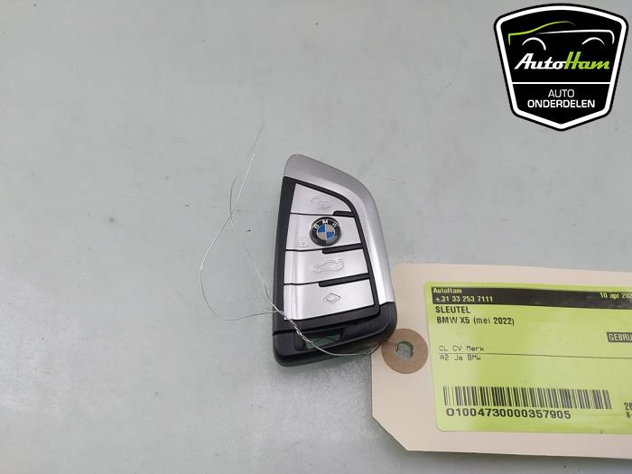 Używane Klucz BMW X5 (G05) xDrive 45 e iPerformance 3.0 24V Cena € 75,00 Procedura marży oferowane przez AutoHam