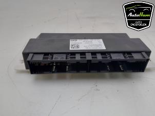Computer height control from a BMW X5 (G05) xDrive 45 e iPerformance 3.0 24V 2022