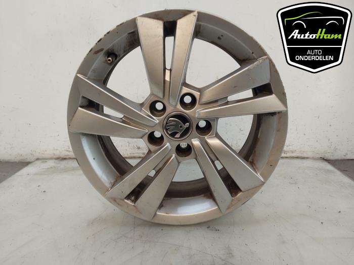 Używane Obrecz Skoda Fabia III (NJ3) 1.0 TSI 12V Cena € 75,00 Procedura marży oferowane przez AutoHam