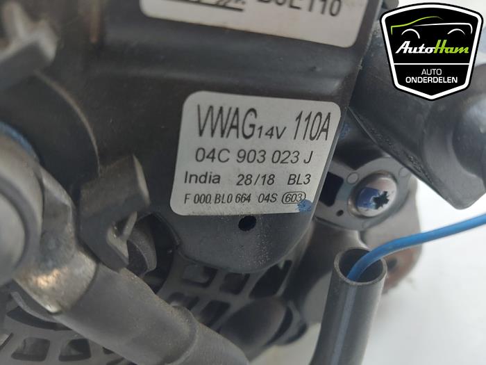 Dynamo van een Volkswagen Polo VI (AW1) 1.0 MPi 12V 2019