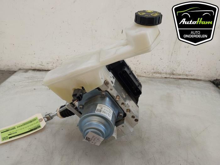Servo frein d'un Ford Focus 4 Wagon 1.0 EcoBoost 12V Hybrid 155 2025