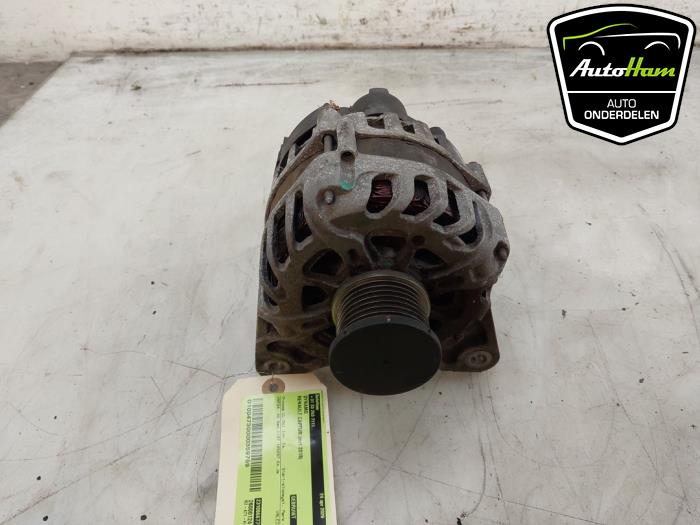 Usagé Dynamo Renault Captur I (2R) 1.2 TCE 16V EDC Prix € 40,00 Règlement à la marge proposé par AutoHam