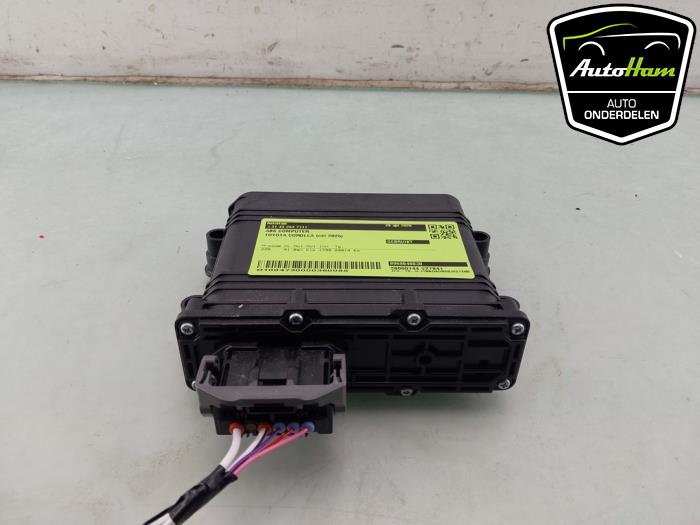 Used ABS Computer Toyota Corolla Cross 1.8 Hybrid 140 Price € 295,00 Margin scheme offered by AutoHam