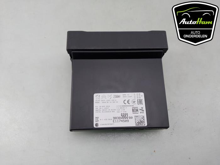 Używane Modul keyless vehicle Peugeot 208 II (UB/UH/UP) 1.2 Vti 12V PureTech 100 Cena € 50,00 Procedura marży oferowane przez AutoHam