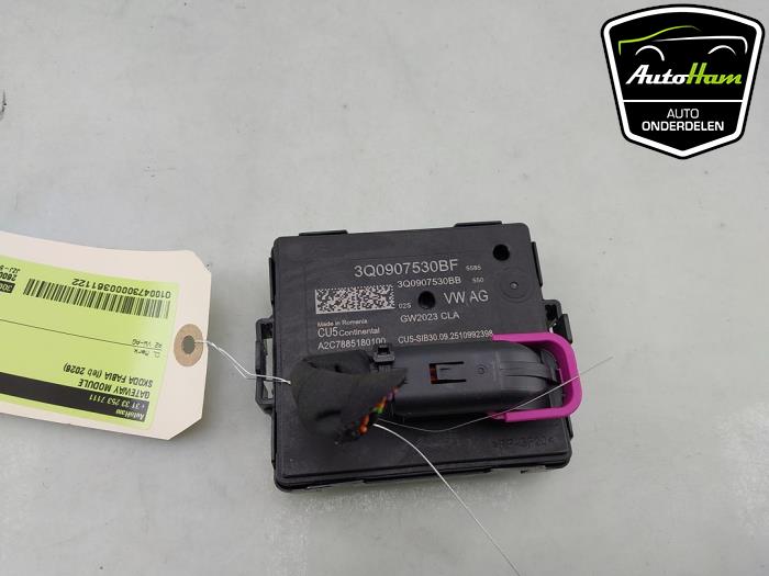 Używane Modul gateway Skoda Fabia IV (PJ3) 1.0 TSI 12V Cena € 65,00 Procedura marży oferowane przez AutoHam