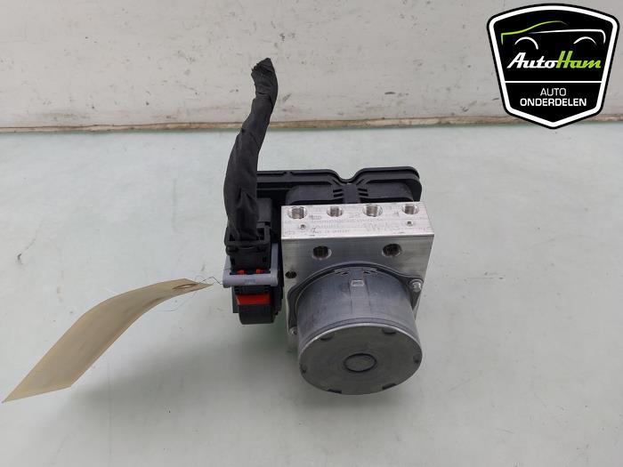 Used ABS pump Skoda Fabia IV (PJ3) 1.0 TSI 12V Price € 250,00 Margin scheme offered by AutoHam