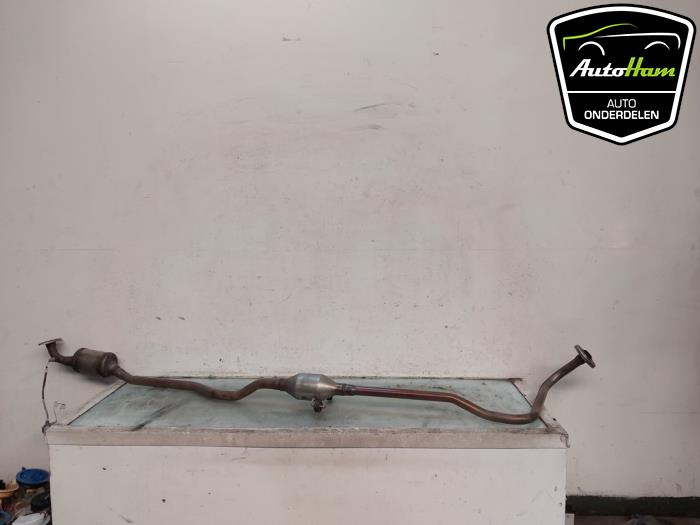 Used Front pipe + catalyst Toyota Yaris Cross (PB1/PJ1) 1.5 12V Hybrid 115 Price € 250,00 Margin scheme offered by AutoHam