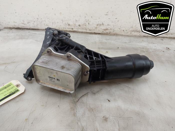Gebrauchte Ölfiltergehäuse BMW 3 serie Touring (G21) 318i 2.0 TwinPower Turbo 16V Preis € 125,00 Margenregelung angeboten von AutoHam