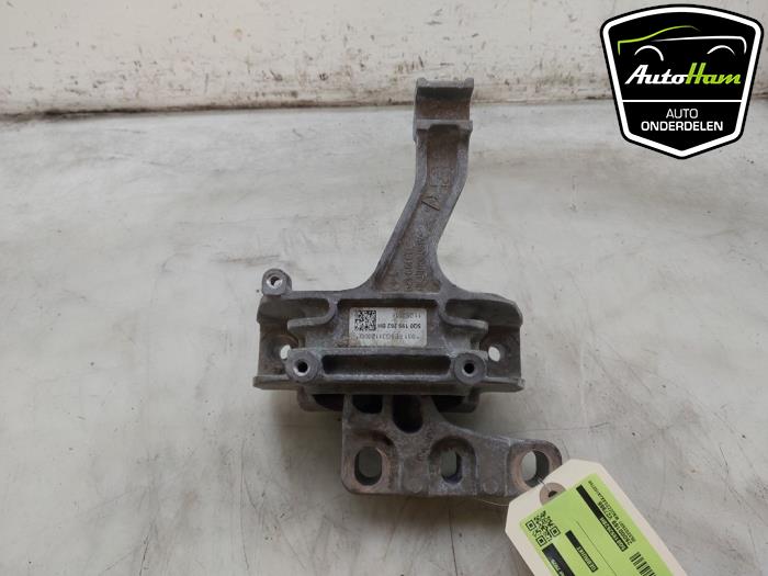 Used Engine mount Audi Q2 (GAB/GAG) 1.6 30 TDI 16V Price € 25,00 Margin scheme offered by AutoHam