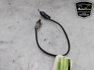Lambda probe from a Volkswagen Touran (5T1) 1.6 TDI SCR BlueMotion Technology 2017