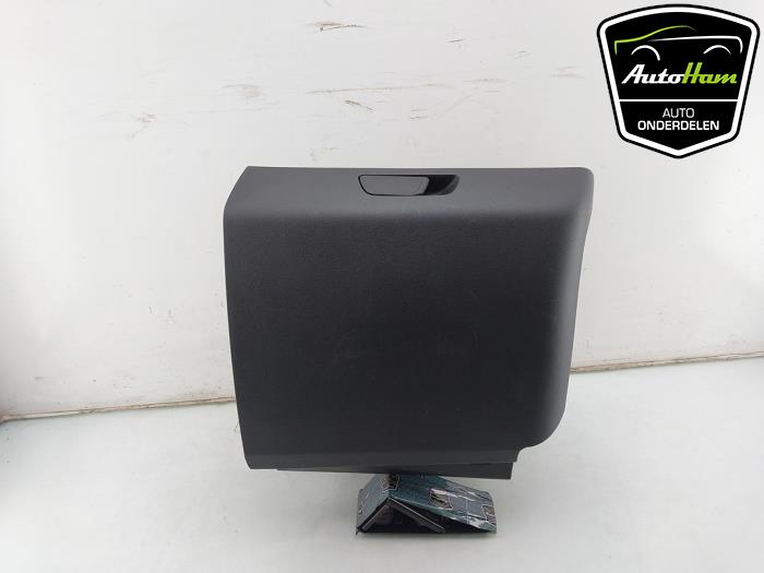 Begagnade Handskfack Dacia Spring 45 Pris € 50,00 Marginaltabell erbjuds av AutoHam