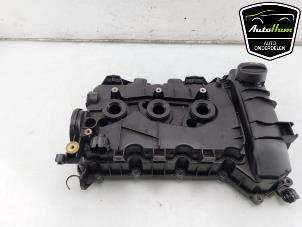 Ventildeckel van een Citroën C3 (SC) 1.0 Vti 68 12V 2013