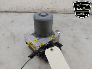ABS-pump från en BYD Seal U 1.5 DM-I FWD 2025
