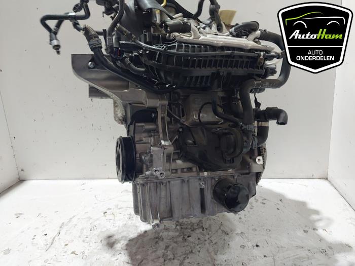 Używane Silnik Skoda Fabia III (NJ3) 1.0 TSI 12V Cena € 875,00 Procedura marży oferowane przez AutoHam
