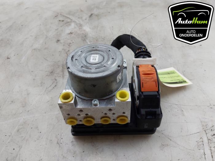 Used ABS pump Opel Corsa F (UB/UH/UP) 1.2 Turbo 12V 100 Hybrid Price € 300,00 Margin scheme offered by AutoHam