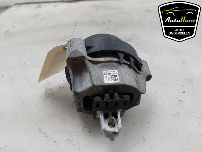 Used Engine mount BMW 5 serie Touring (G31) 523d 2.0 TwinPower Turbo 16V Price € 75,00 Margin scheme offered by AutoHam