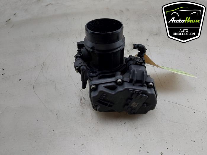 Usagé Boitier papillon BMW 5 serie Touring (G31) 523d 2.0 TwinPower Turbo 16V Prix € 30,00 Règlement à la marge proposé par AutoHam