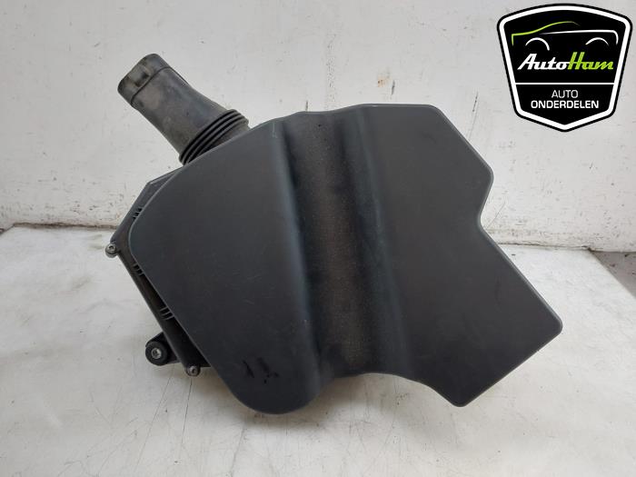 Gebrauchte Luftfiltergehäuse BMW 5 serie Touring (F11) 523i 24V Preis € 95,00 Margenregelung angeboten von AutoHam