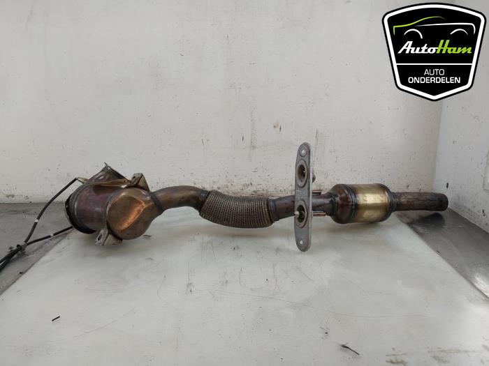 Used Front pipe + catalyst Volkswagen Golf VIII (CD1) 1.5 eTSI 16V Price € 695,00 Margin scheme offered by AutoHam