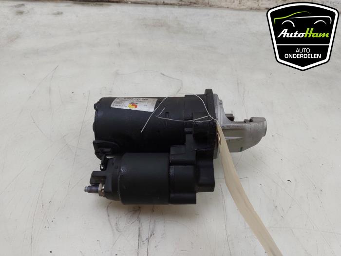 Begagnade Startmotor BMW 5 serie Touring (F11) 523i 24V Pris € 40,00 Marginaltabell erbjuds av AutoHam