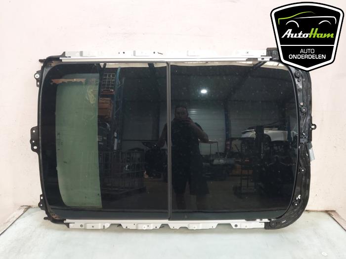 Używane Dach panoramiczny Mini Mini (F65/F66) 1.5 12V Cooper C 3-Drs. Cena € 1.450,00 Procedura marży oferowane przez AutoHam