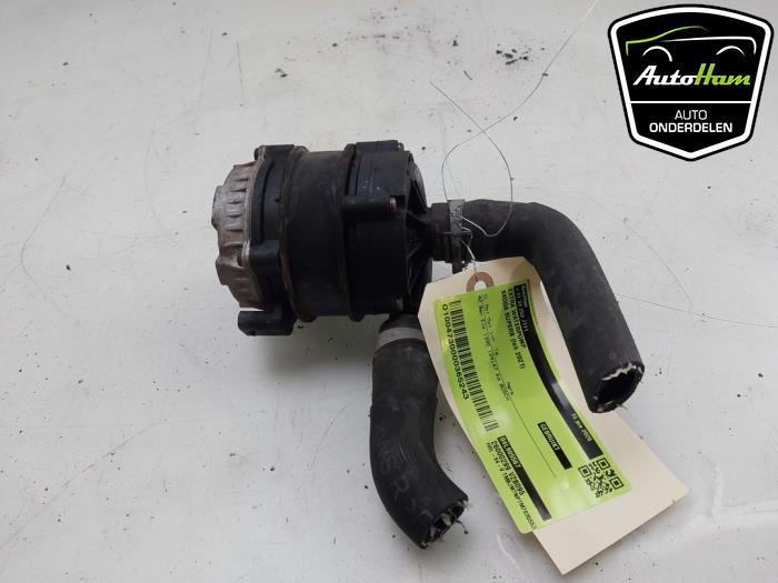 Begagnade Extra vattenpump Skoda Superb Combi (3V5) 1.4 TSI iV 16V Pris € 15,00 Marginaltabell erbjuds av AutoHam