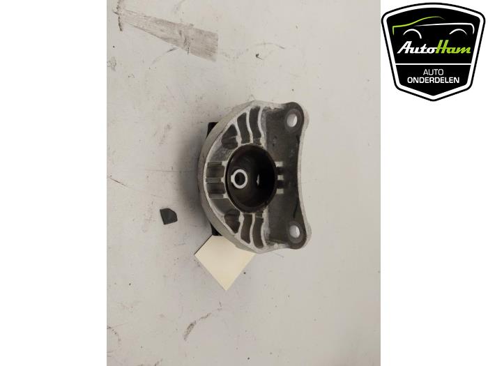 Used Engine mount Dacia Spring 45 Price € 50,00 Margin scheme offered by AutoHam