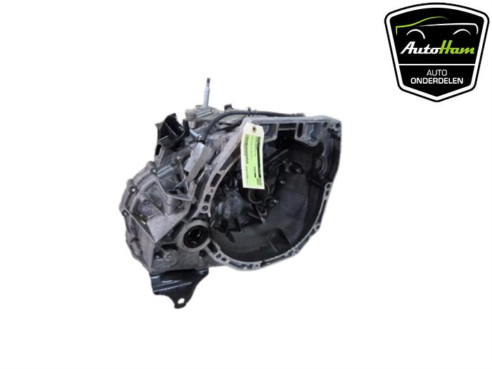 Usagé Boîte de vitesse Renault Captur I (2R) 1.2 TCE 16V EDC Prix € 600,00 Règlement à la marge proposé par AutoHam