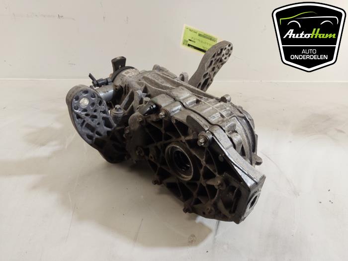Differential hinten van een Mercedes-Benz GLA (156.9) 2.0 45 AMG Turbo 16V 2015