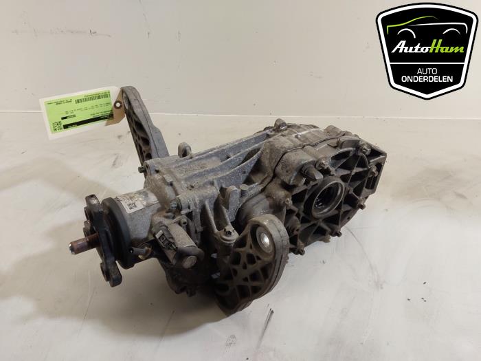 Differential hinten van een Mercedes-Benz GLA (156.9) 2.0 45 AMG Turbo 16V 2015